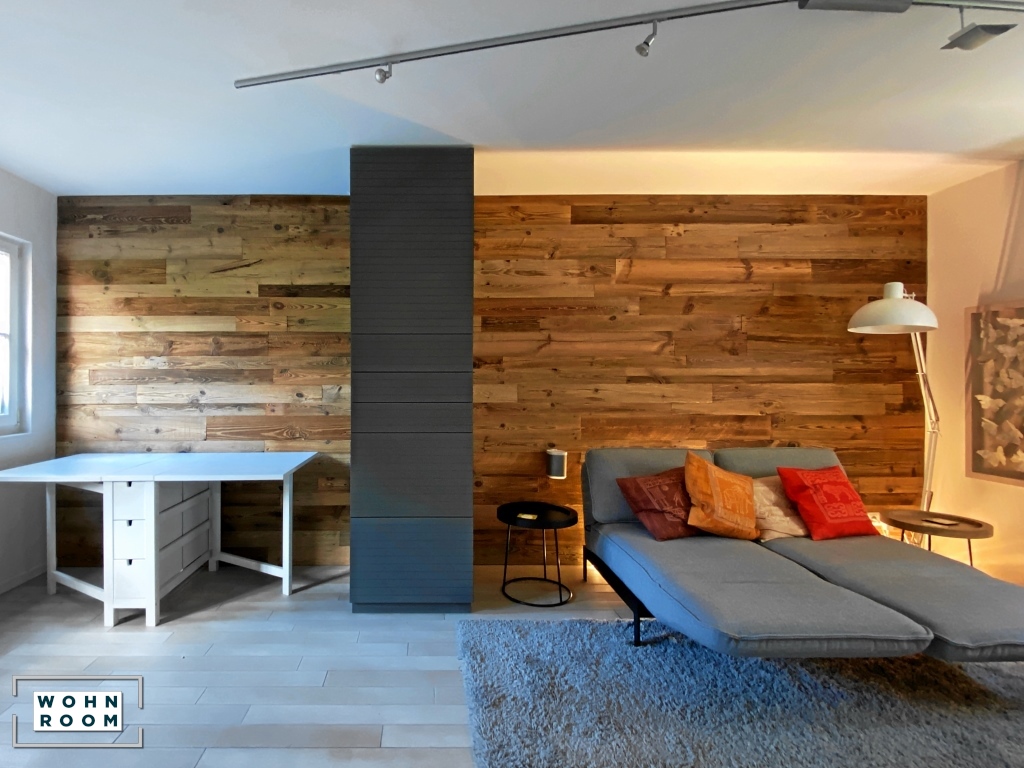 wandverkleidung_holz_scheunenholz_braun_altholz_holzwand_holzpaneele_wandpaneele_wandverkleidung_wohn-room